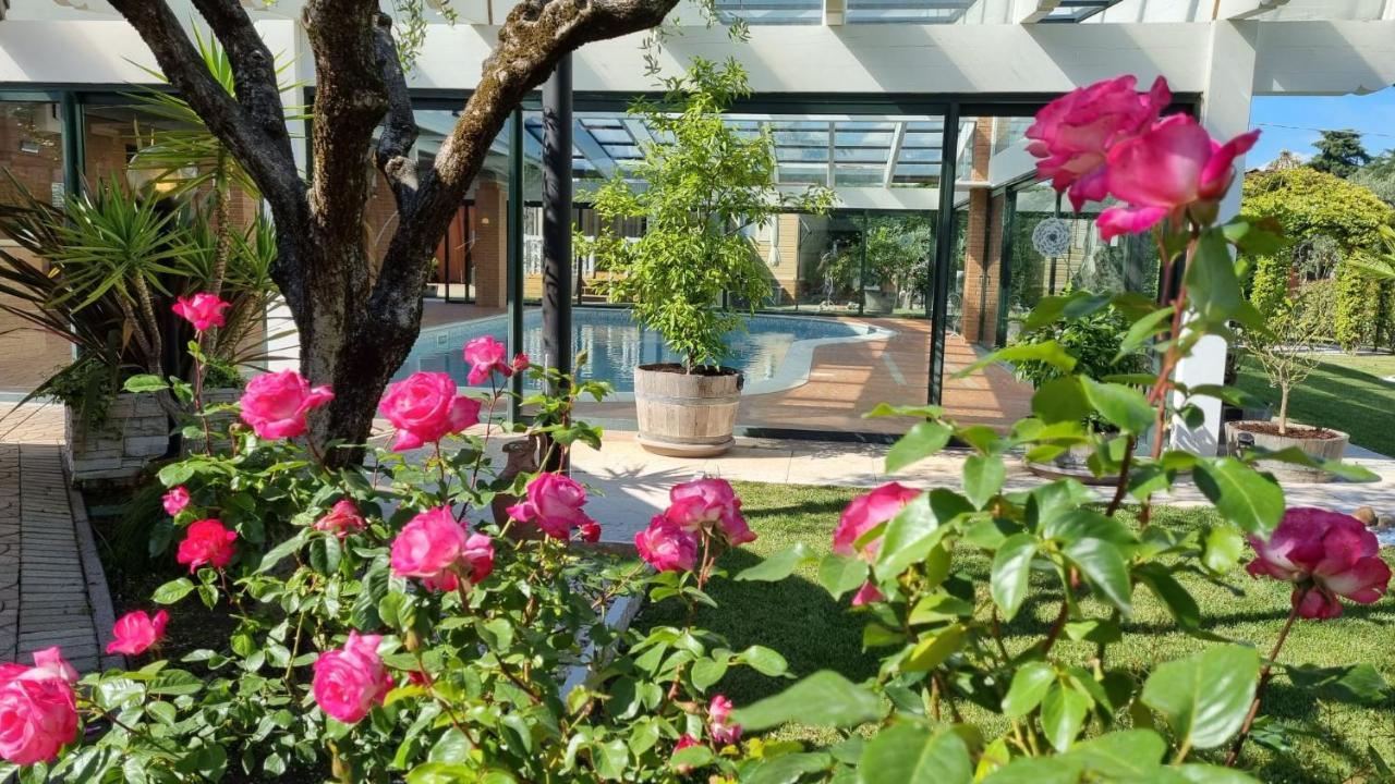 קסטלנואובו דל גארדה Fontana Oasis Apartments מראה חיצוני תמונה