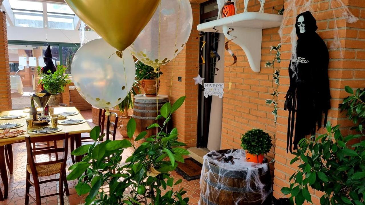 קסטלנואובו דל גארדה Fontana Oasis Apartments מראה חיצוני תמונה
